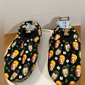 🆕2 Pairs of Beavis & Butthead Fuzzy Babba Slippers